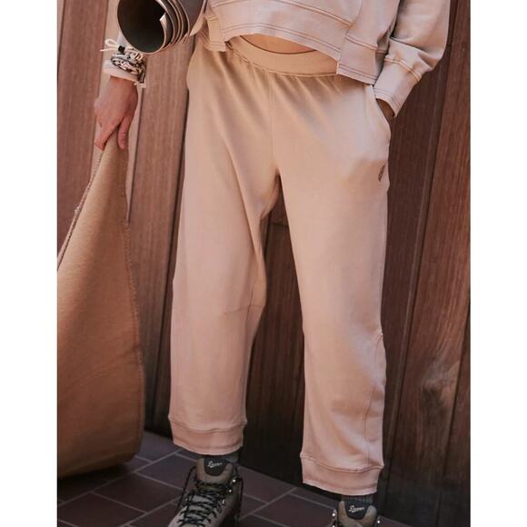 NWT Free People Movement x Hatch Intercept Pants In Desert Sand Size Small - Picture 2 of 9